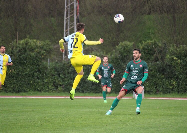 APRE I GIOCHI MATTIOLI. VINCE LA TRIESTINA. 1-2 IL RISULTATO AL DAL MOLIN.
